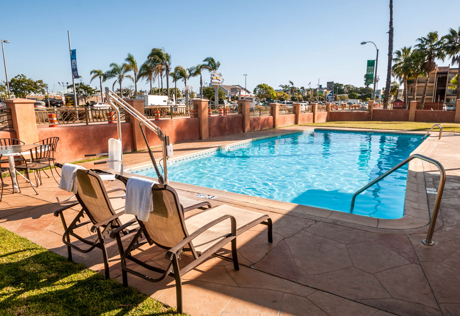 San Diego Harbor Hotel With Pool Free Parking Comfort Inn San